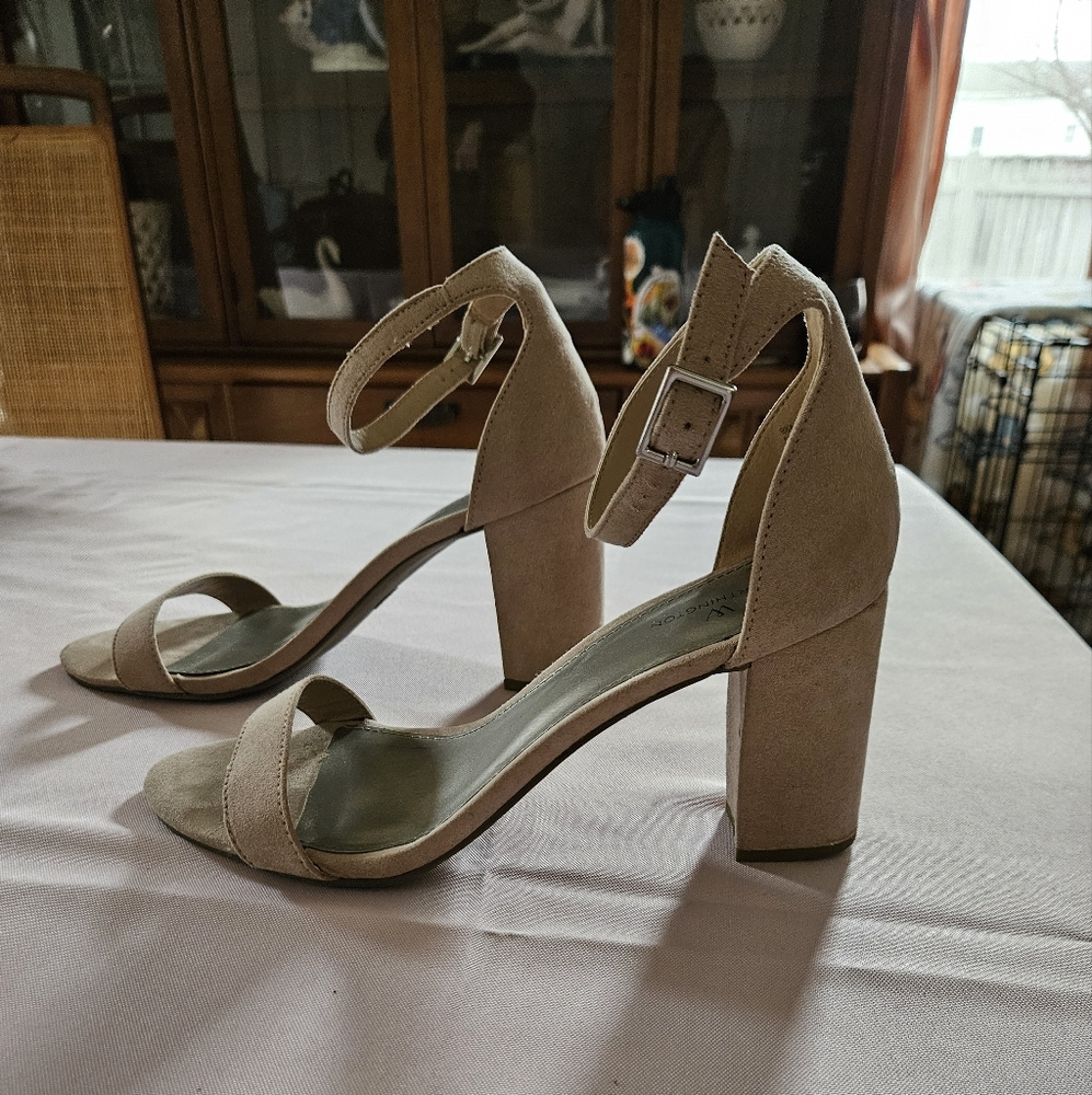 Worthington Tan Block Heel Sandals